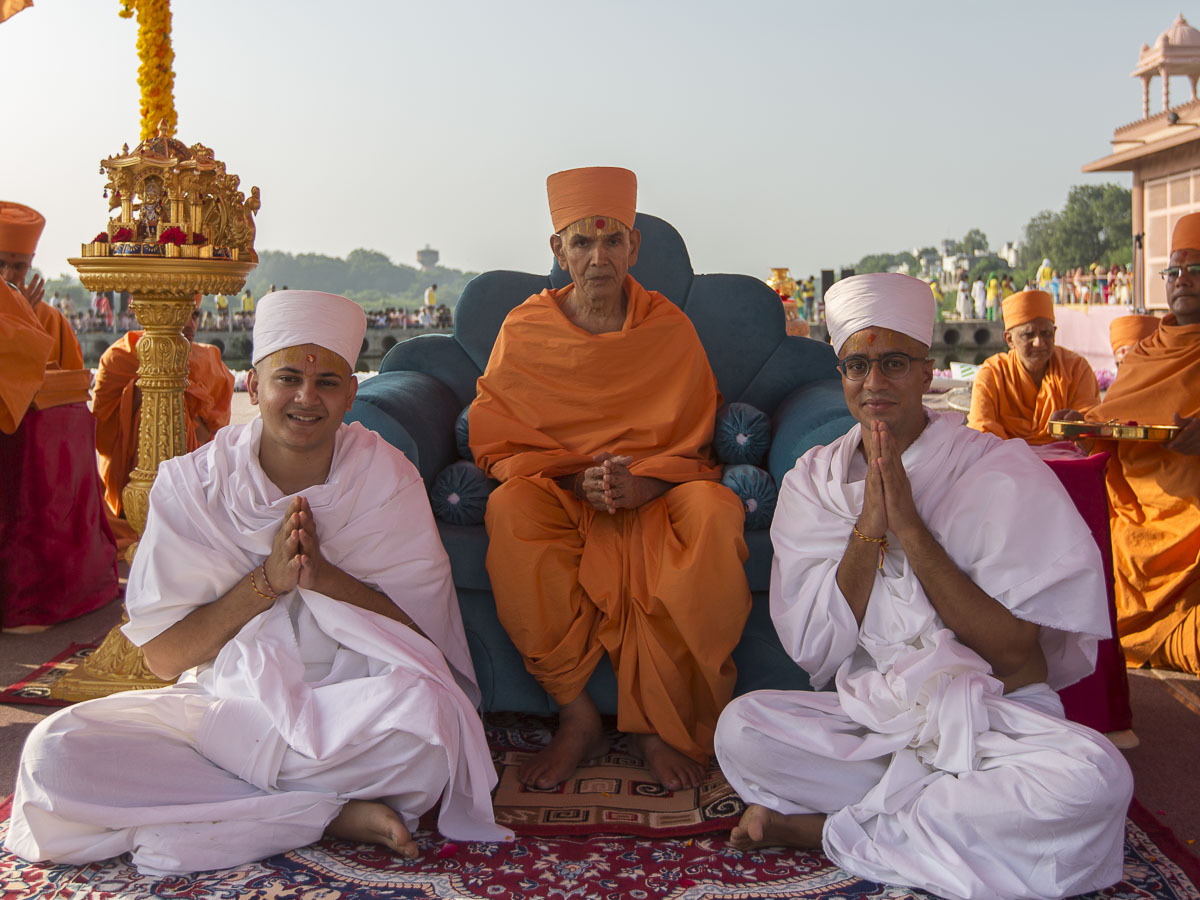 Diksha, Asthipushpa Visarjan and Kund Inauguration