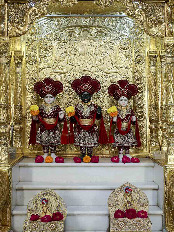 Bhagwan Swaminarayan, Aksharbrahman Gunatitanand Swami and Shri Gopalanand Swami, 18 Oct 2016