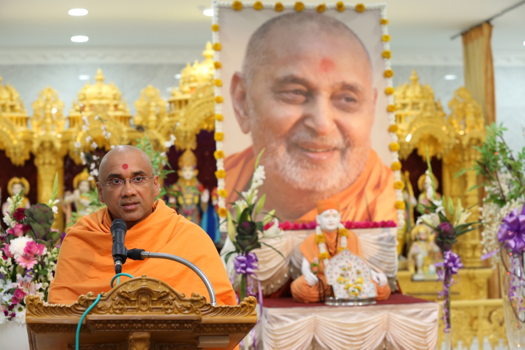 Tribute Assembly in Honour of HH Pramukh Swami Maharaj, Wellingborough, UK