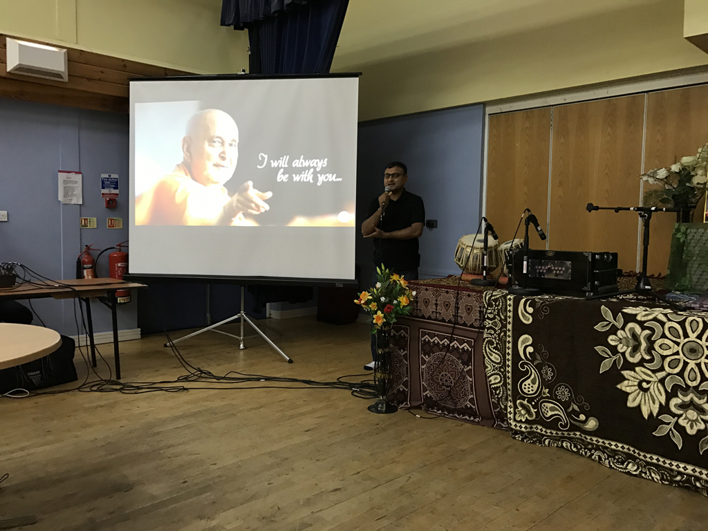 Tribute Assembly in Honour of HH Pramukh Swami Maharaj, Watford, UK
