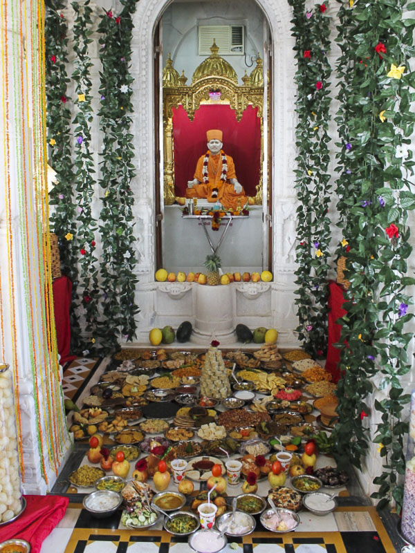 Annakut Celebrations 2016, Gadhada