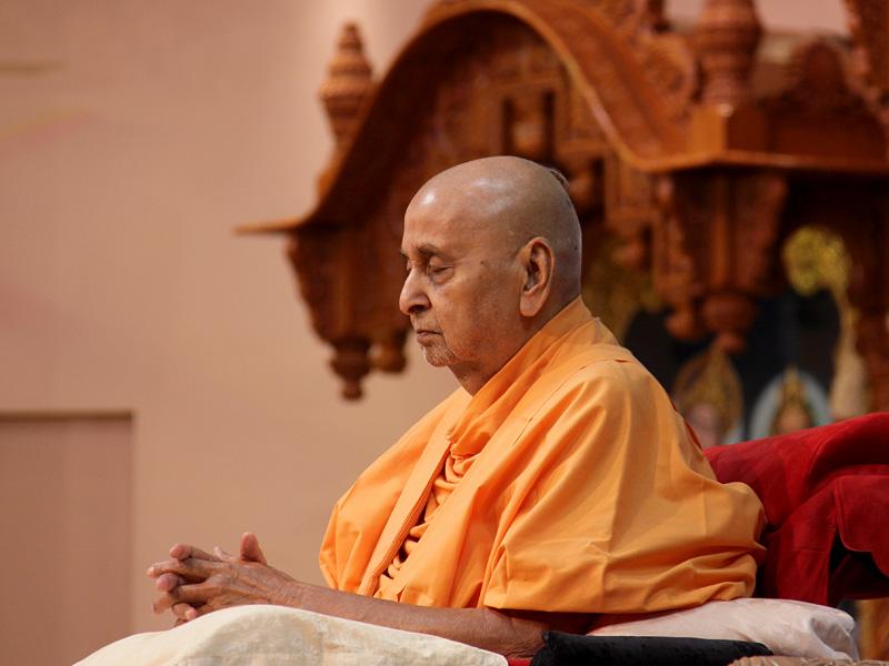 Pramukh Swami Maharaj in Gandhinagar - 