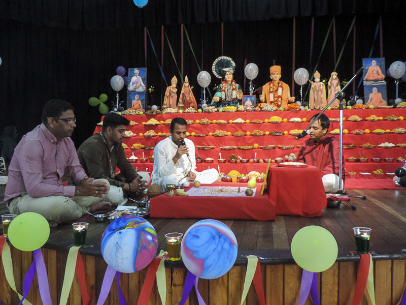 Annakut Celebrations 2016, Gatton