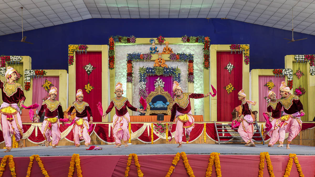 Youths perform a cultural dance during Kartik Purnima assembly, 14 Nov 2016