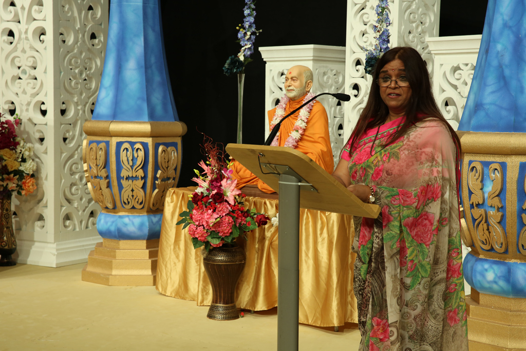 Tribute Assembly in Honour of HH Pramukh Swami Maharaj, Mahila Mandal, London, UK