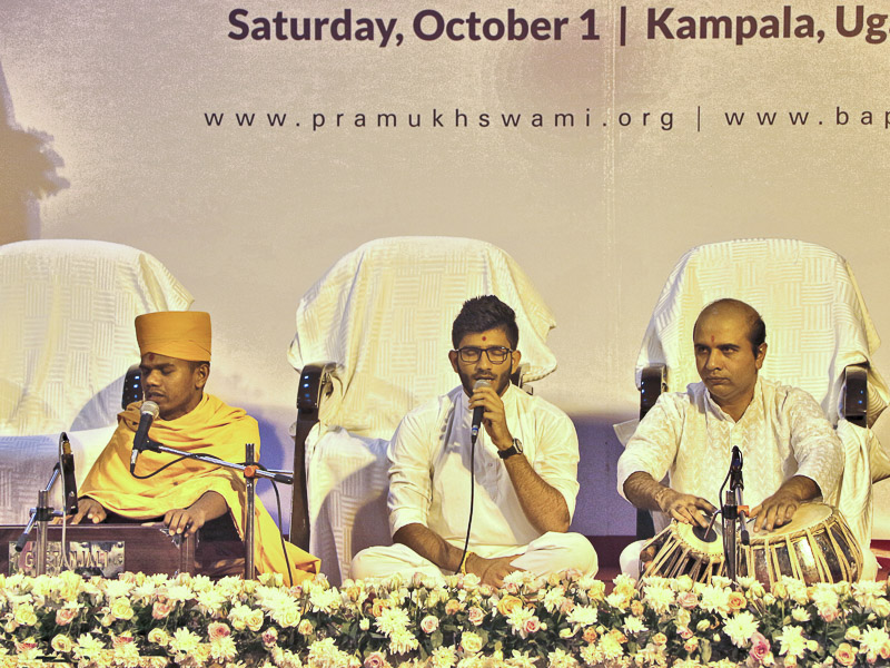 Tribute Assembly in Honor of HH Pramukh Swami Maharaj, Kampala