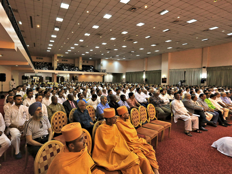 Tribute Assembly in Honor of HH Pramukh Swami Maharaj, Kampala