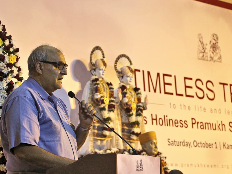 Abbid Alam addresses the assembly