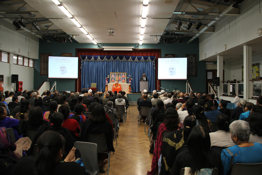 Tribute Assembly in Honour of HH Pramukh Swami Maharaj, West London, UK