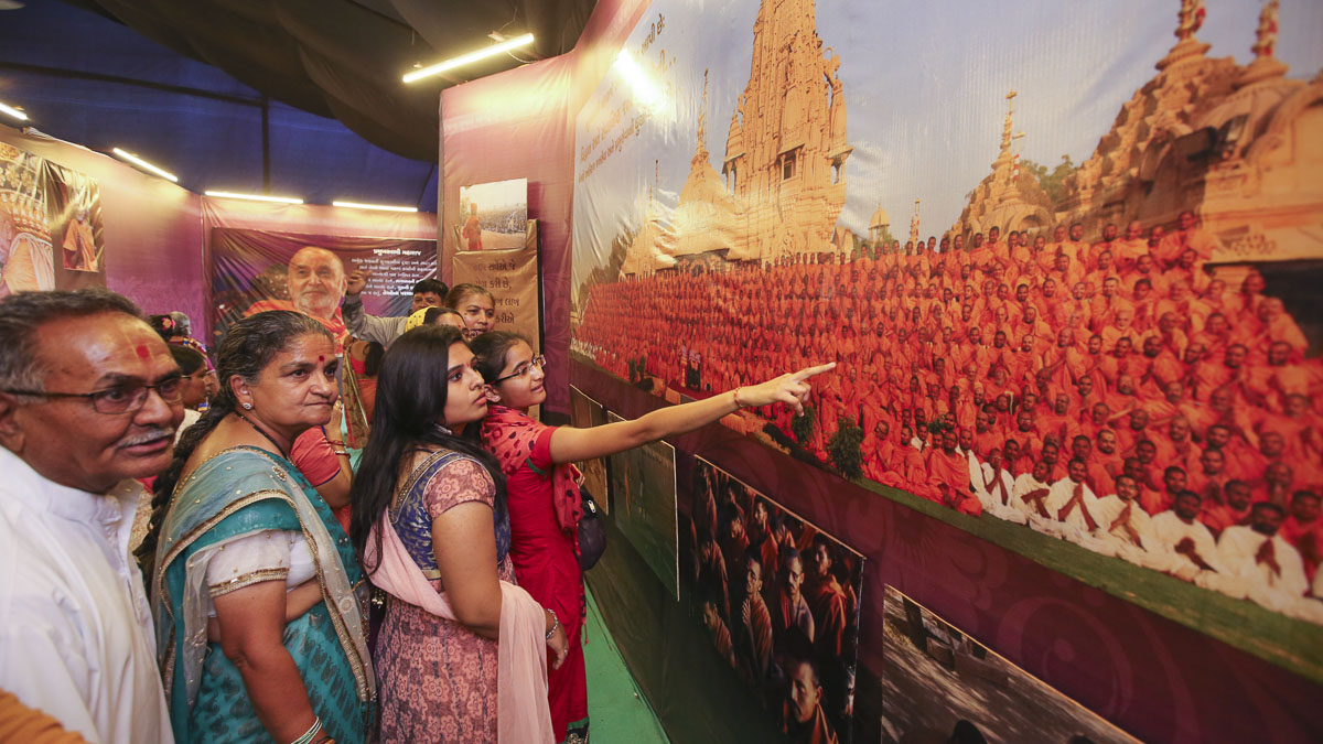Devotees and well-wishers visit exhibitions