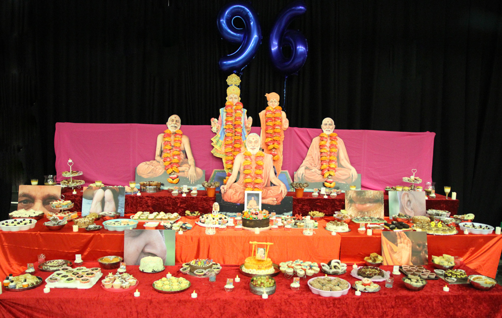 Pramukh Swami Maharaj Birthday Celebrations, Mahila Mandal, East London, UK