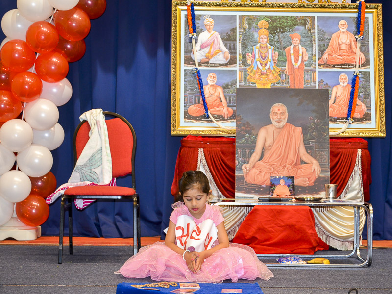 Pramukh Swami Maharaj's 96th Birthday Celebration - Mahila Mandal, Melbourne