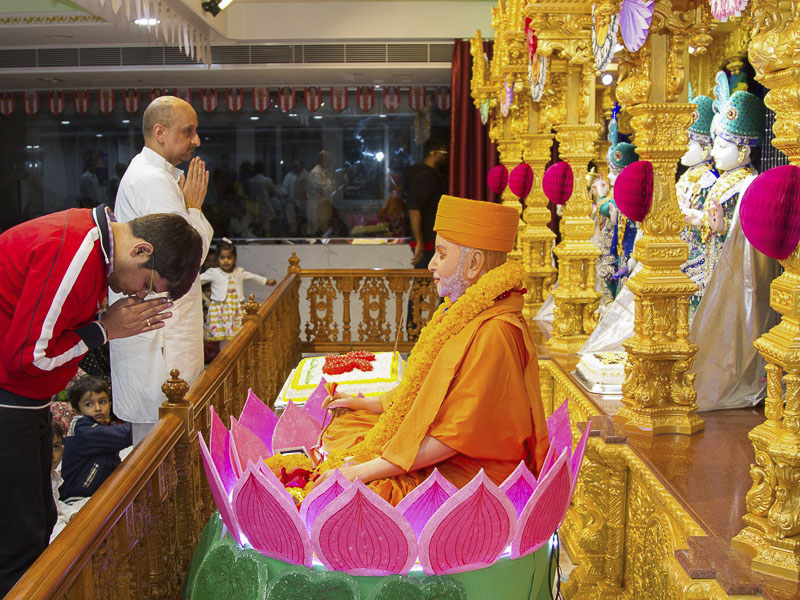Pramukh Swami Maharaj's 96th Birthday Celebration, Hong Kong