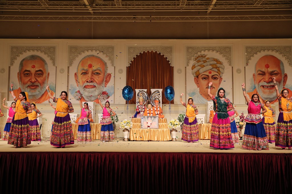 Pramukh Swami Maharaj Birthday Celebrations, Mahila Mandal, London, UK