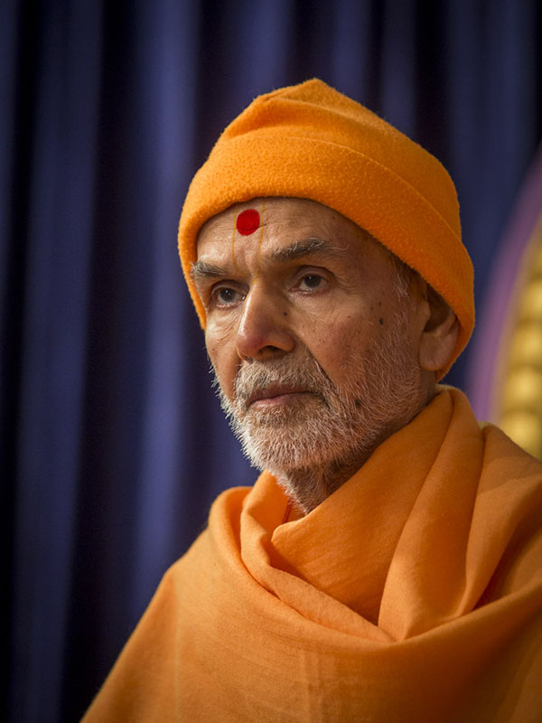 Param Pujya Mahant Swami Maharaj in a divine mood, 31 Jan 2017