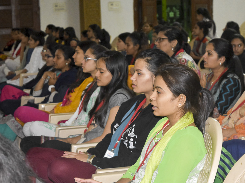 Kishoris during Brahmavidyani College shibir