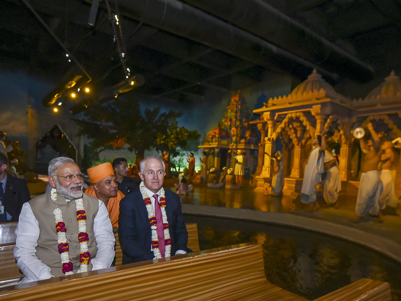 PM Modi and PM Turnbull visit the 'Sanskruti Darshan' exhibition 