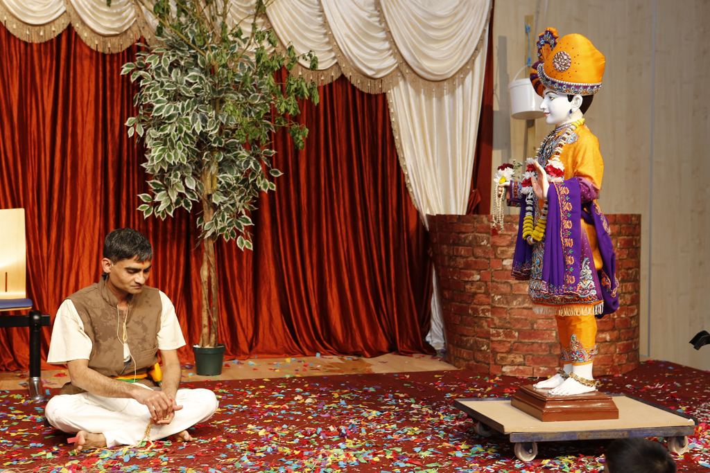 Swaminarayan Jayanti & Ram Navmi Celebrations, Wellingborough, UK