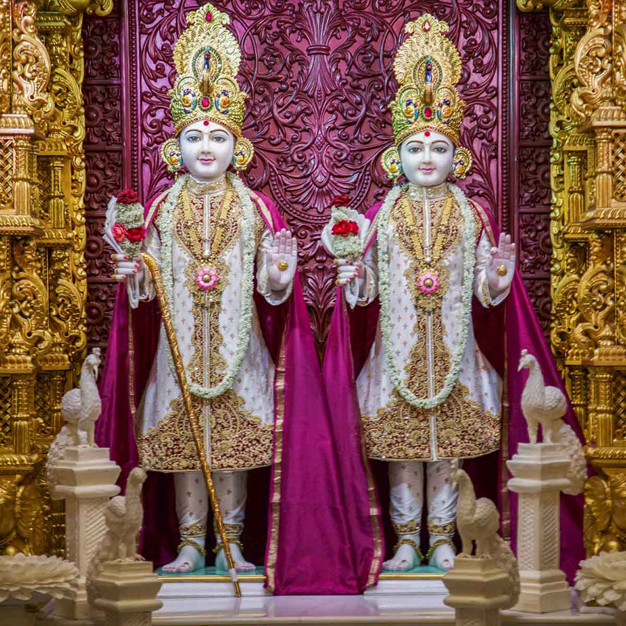 Bhagwan Swaminarayan and Aksharbrahman Gunatitanand Swami, 23 Apr 2017