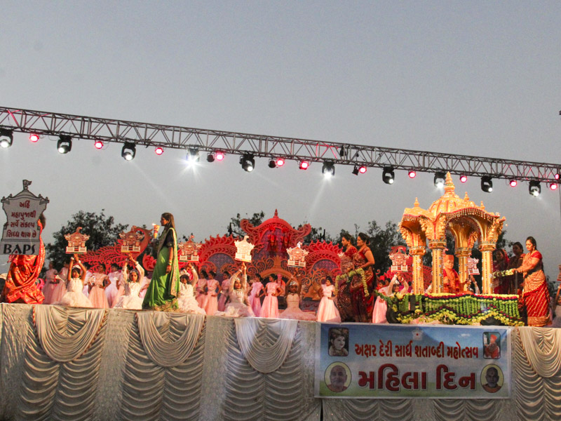 Akshar Deri Sardh Shatabdi Mahila Din Celebration, Gondal