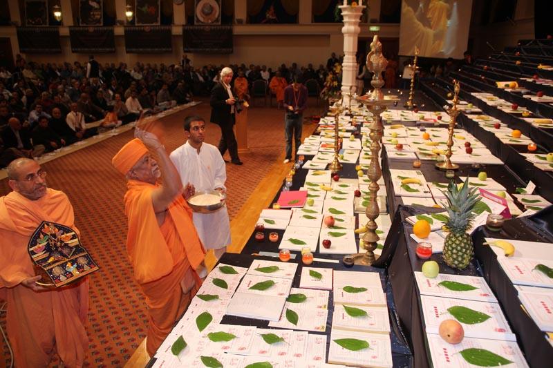 Diwali Celebrations at BAPS Shri Swaminarayan Mandir, London,2009 - 