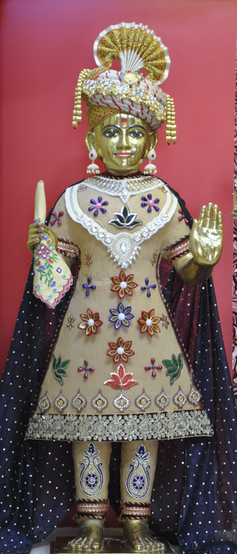 Chandan Adornments 2017, Mahesana