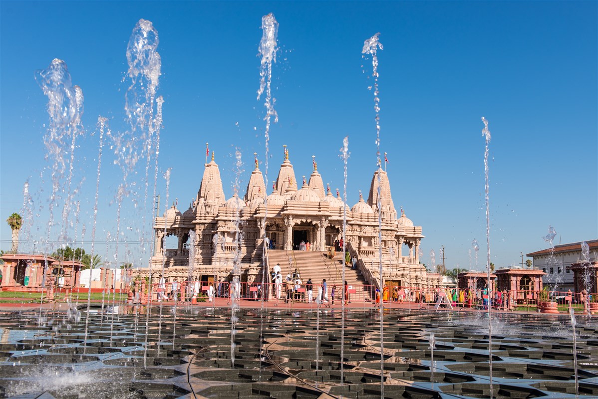 BAPS Shri Swaminarayan Mandir, Los Angeles, CA, USA