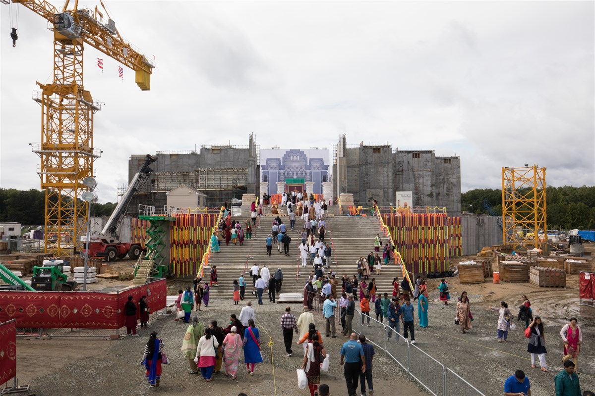 Devotees go the Swaminarayan Akshardham site for Sthambh Pujan