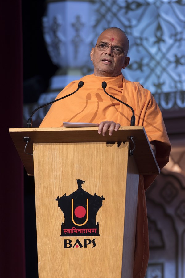 ... including addresses by senior swamis on Gunatitanand Swami as Aksharbrahma
