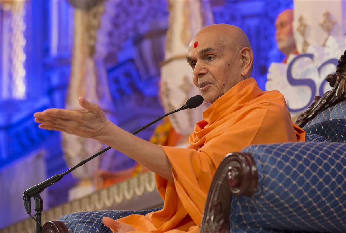 'This Satsang that we have been blessed with is no accident, but the culmination of many previous lives' merit. It should be carefully treasured.' - Mahant Swami Maharaj