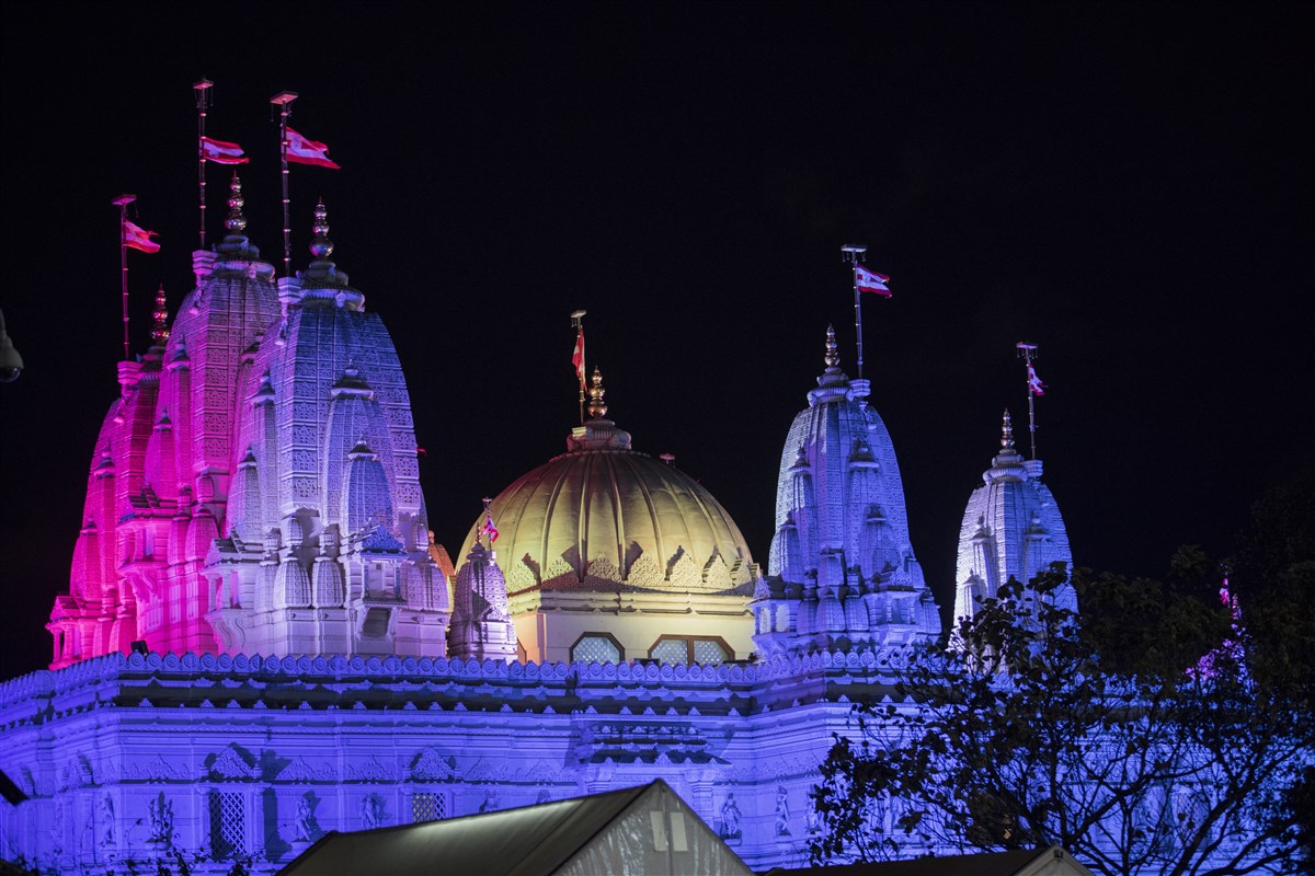 BAPS Shri Swaminarayan Mandir, London is lit in vivid colours...