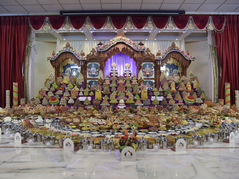 Diwali and Annakut Celebrations 2017, Gandhinagar