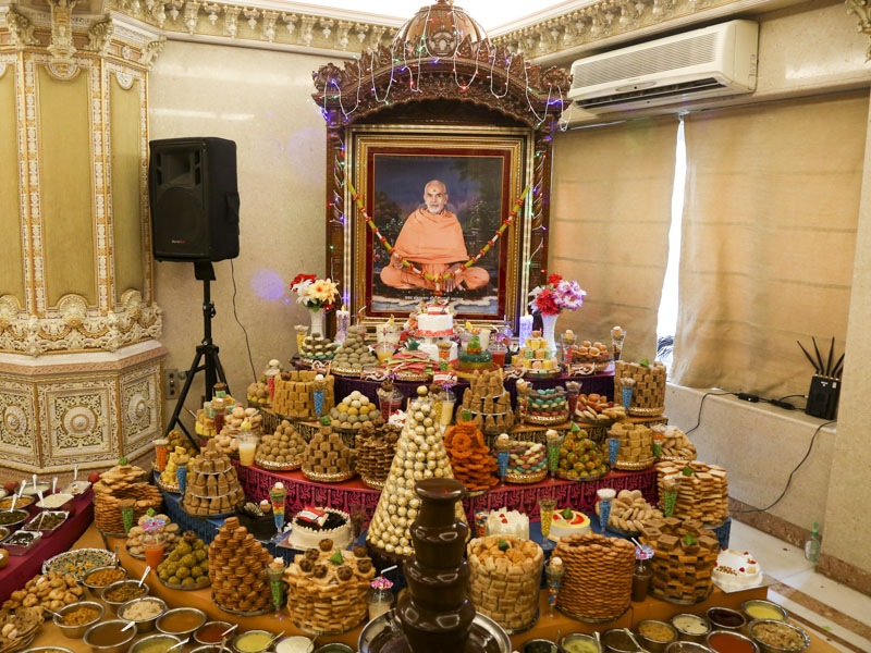 Diwali and Annakut Celebrations 2017, Mumbai 