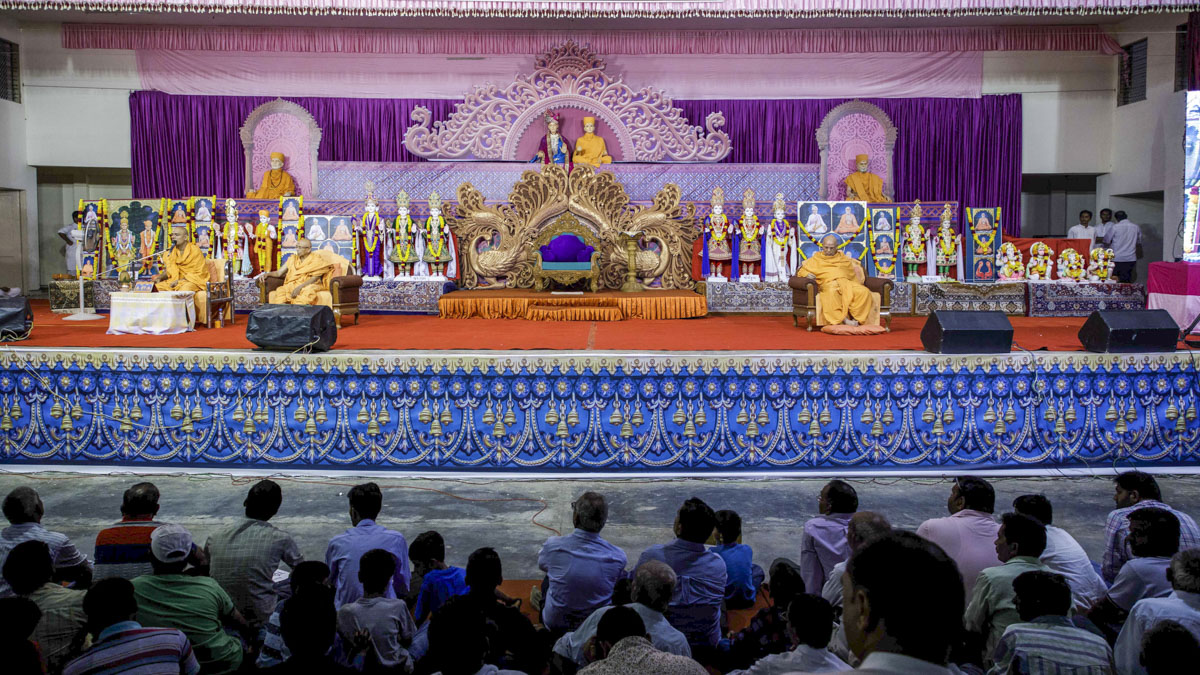 Murtis to be consecrated during the evening satsang assembly  for the new BAPS Shri Swaminarayan Mandirs at Sundarna, Jantral, Joshikuva, Sayla and Rajupura, India