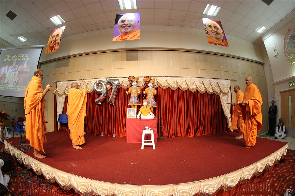 Pramukh Swami Maharaj 97th Janma Jayanti Celebrations, Wellingborough, UK