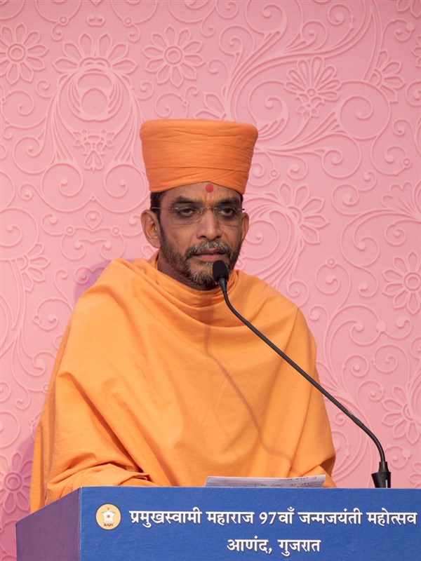 Adarshjivan Swami - Master of Ceremonies