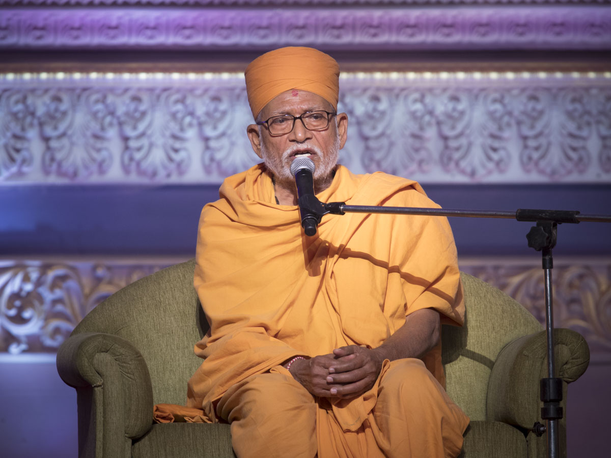 Pujya Kothari Swami shares his experiences with Brahmaswarup Pramukh Swami Maharaj