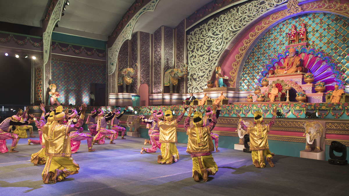 Children perform a cultural dance