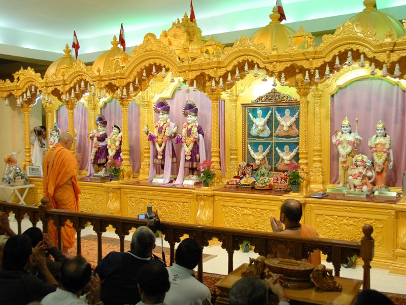 September 18 - Swamishri in New York