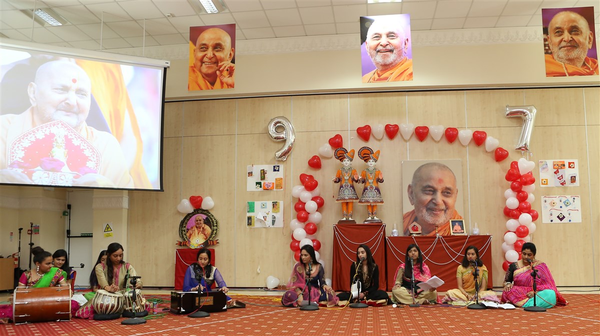 Pramukh Swami Maharaj 97th Janma Jayanti Celebrations, Wellingborough Mahila Mandal, UK