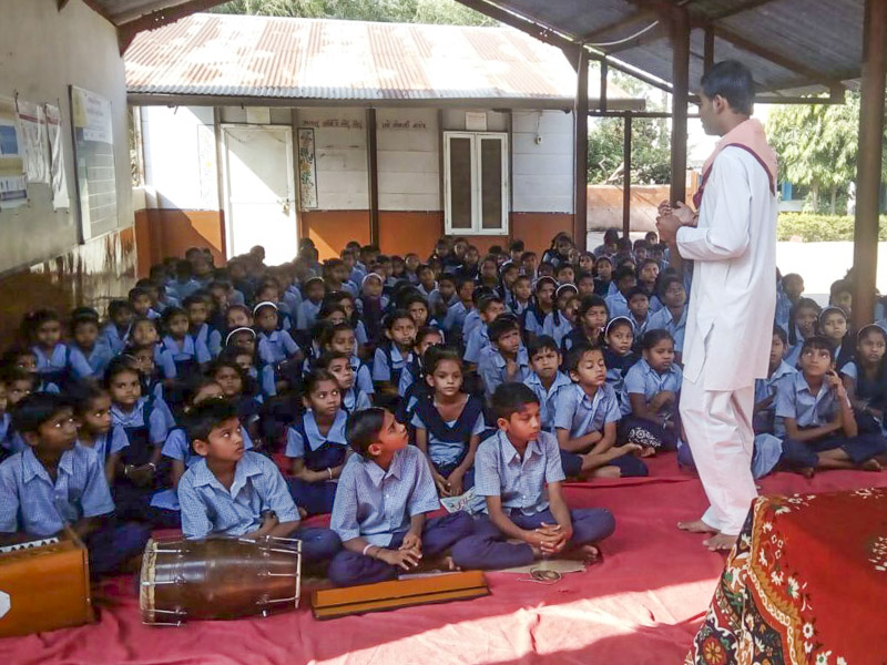 Satsang Visits to Tribal Villages by Youths