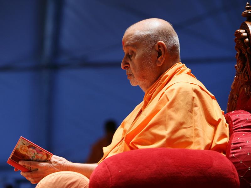 Swamishri in Los Angeles - Los Angeles -  