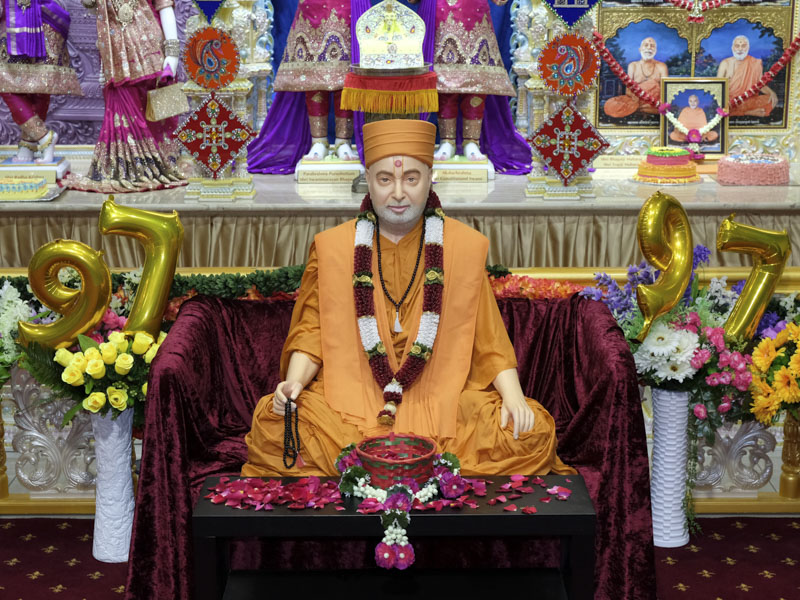 97th Birthday Celebration of Brahmaswarup Pramukh Swami Maharaj, Adelaide