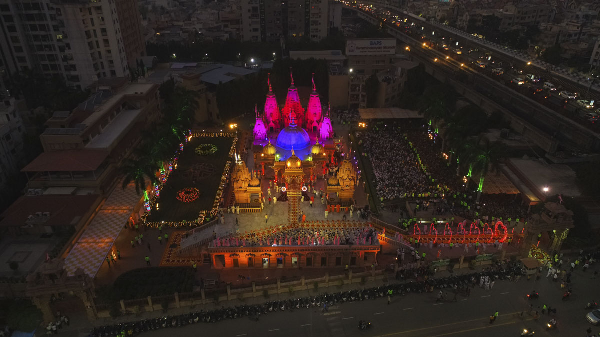 BAPS Shri Swaminarayan Mandir, Surat