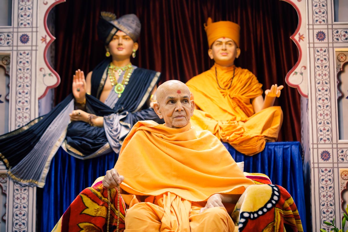 Swamishri during the assembly 