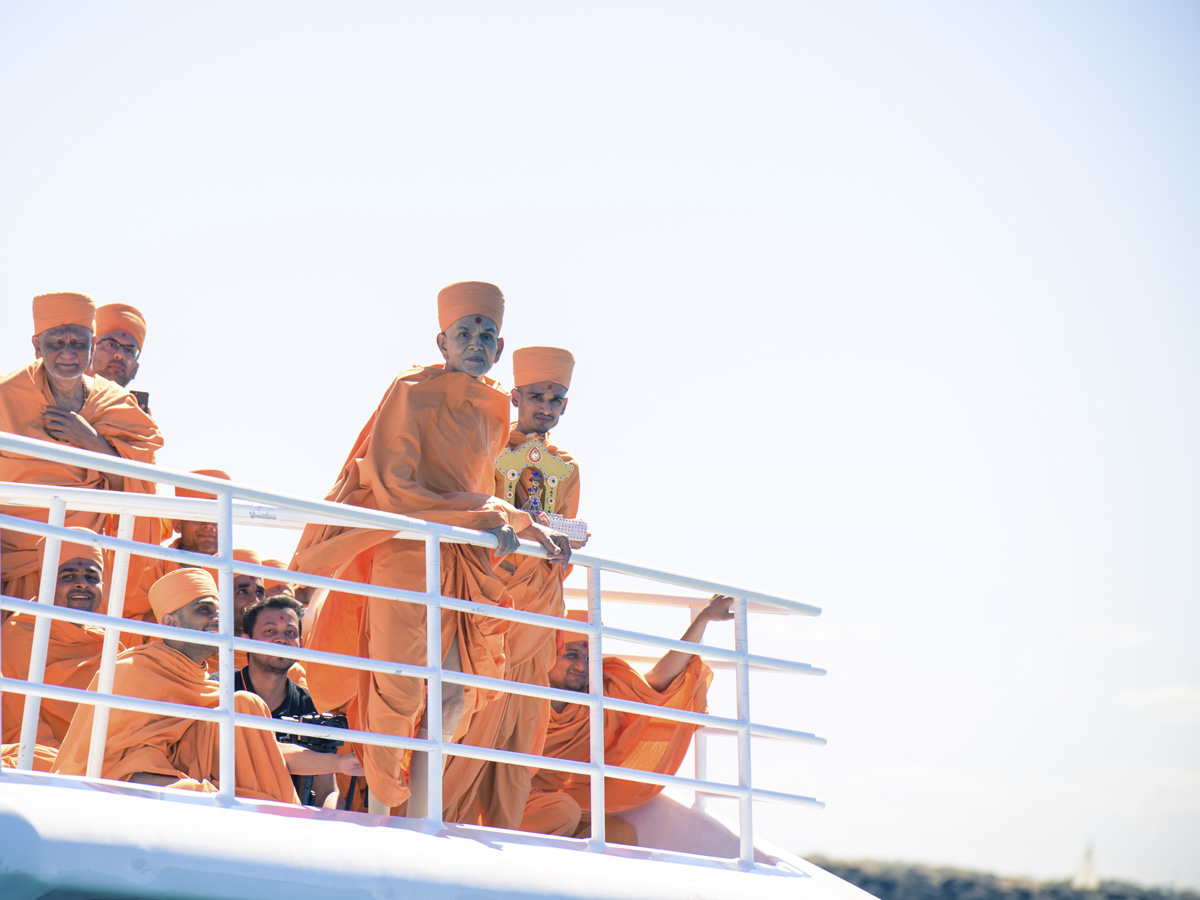Swamishri on the deck of the boat
