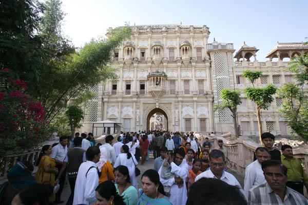 Mandir