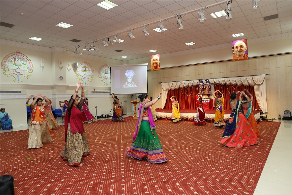 Swaminarayan Jayanti & Rama Navami Mahila Celebrations, Wellingborough, UK