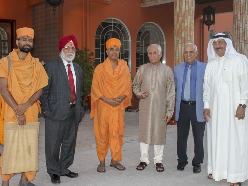 Sadhus meet community leaders
