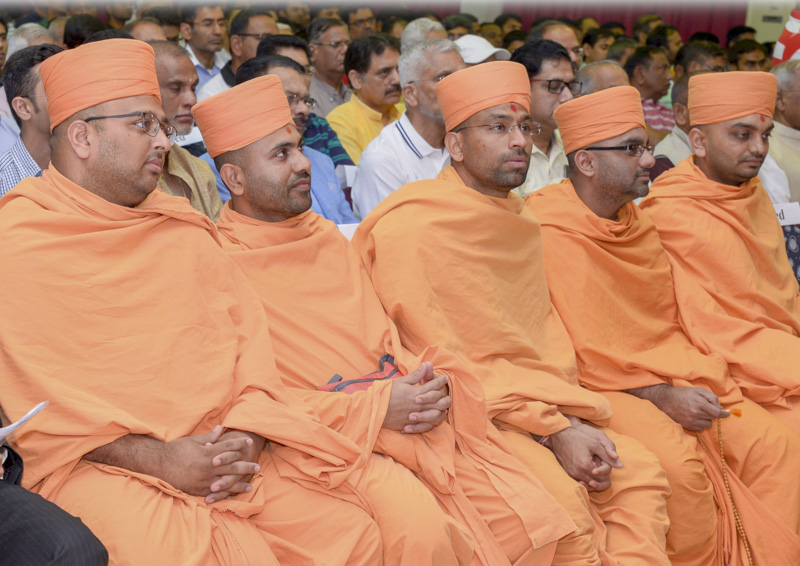 Sadhus and devotees during the assembly